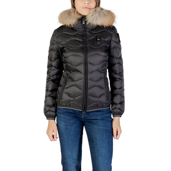 Blauer Femeie Geci