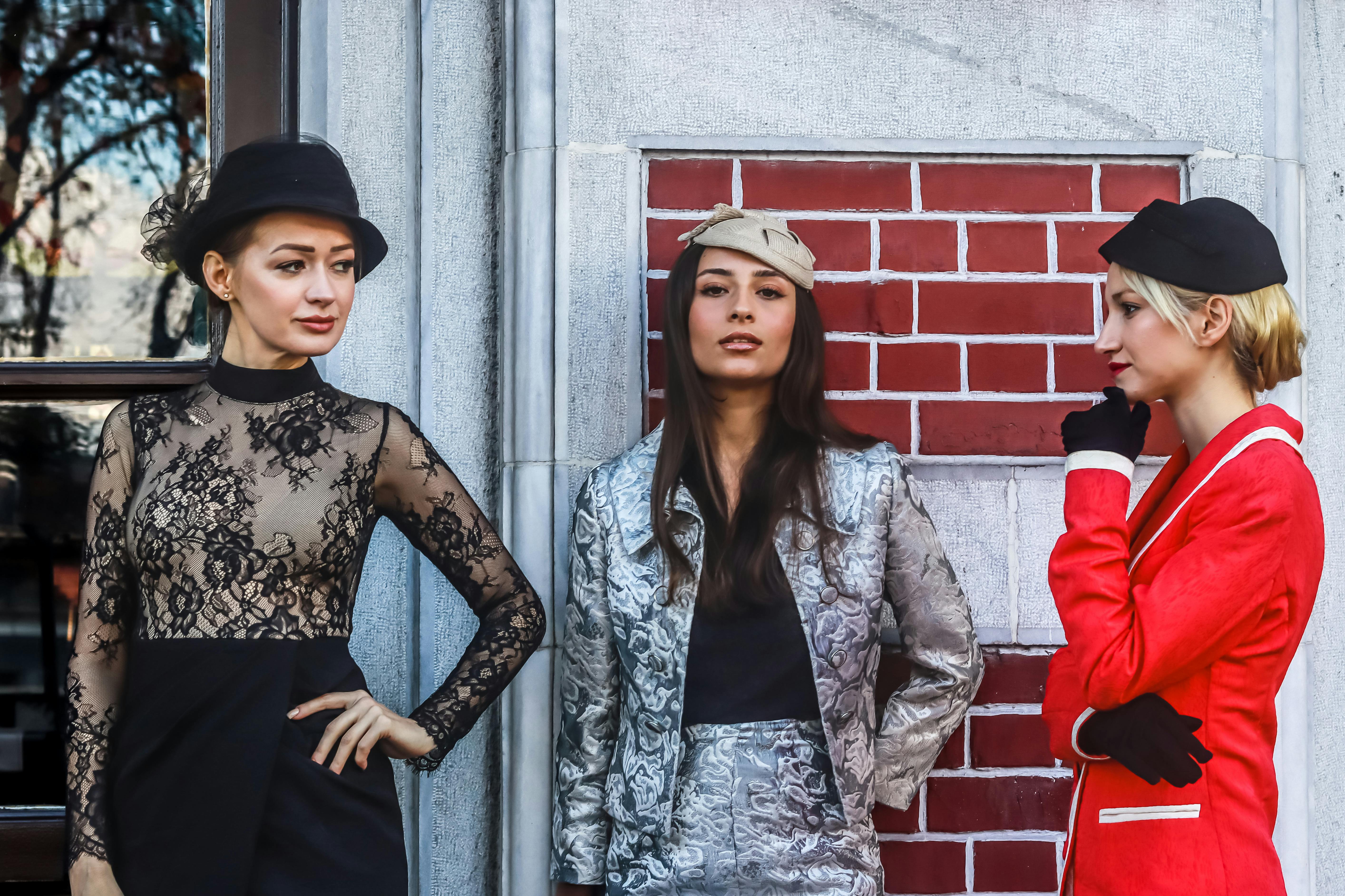 Accesorii femei noutăți!