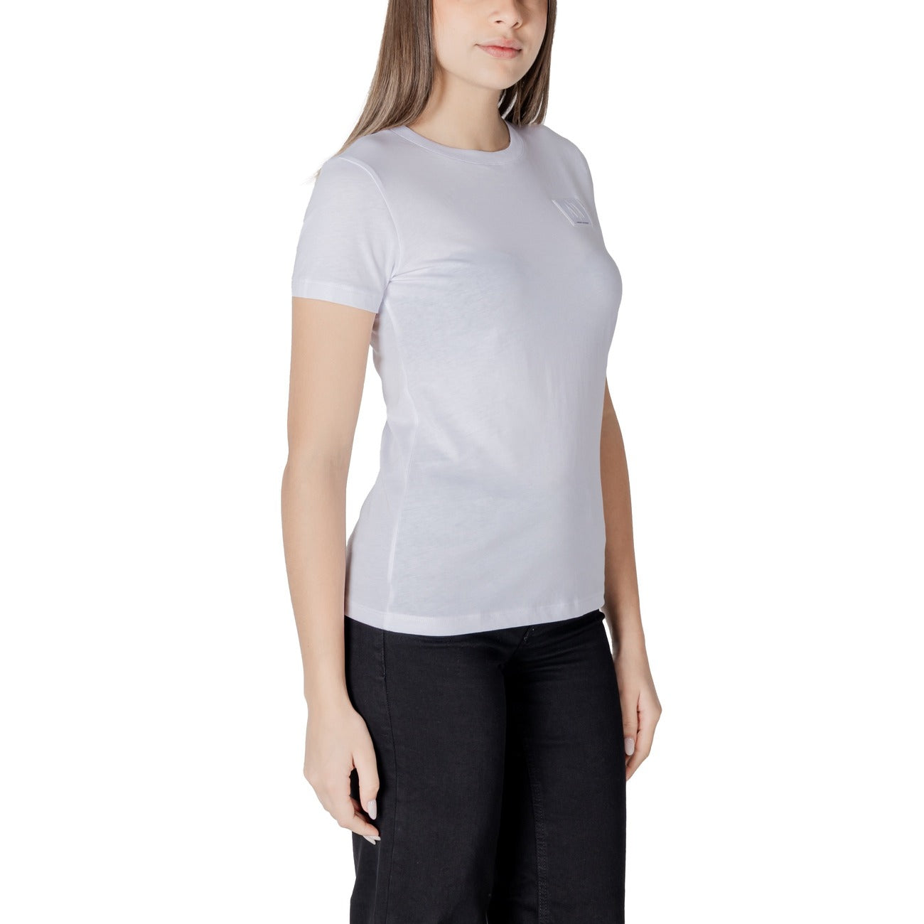 Armani Exchange Femeie Tricouri