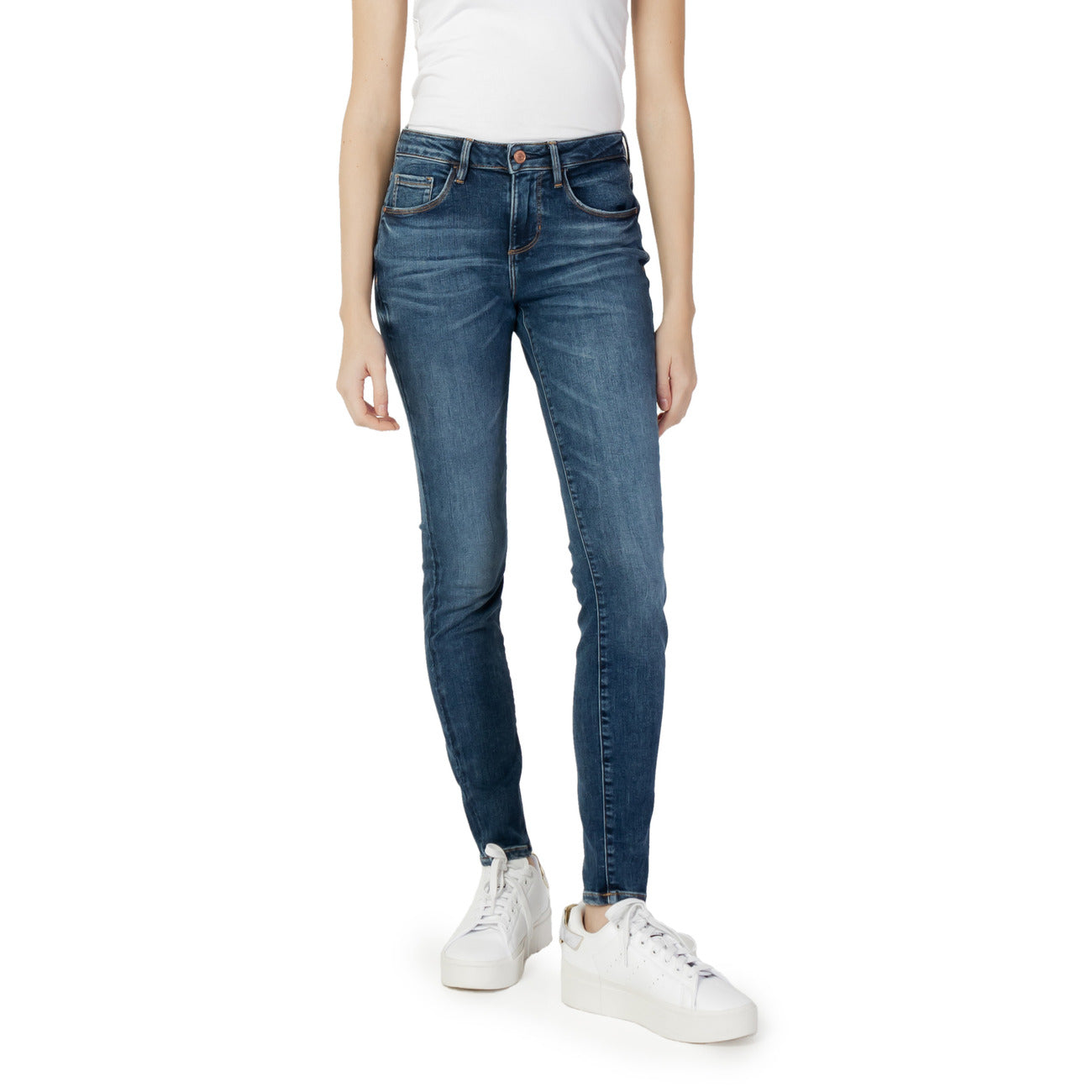 Guess Femeie Jeans